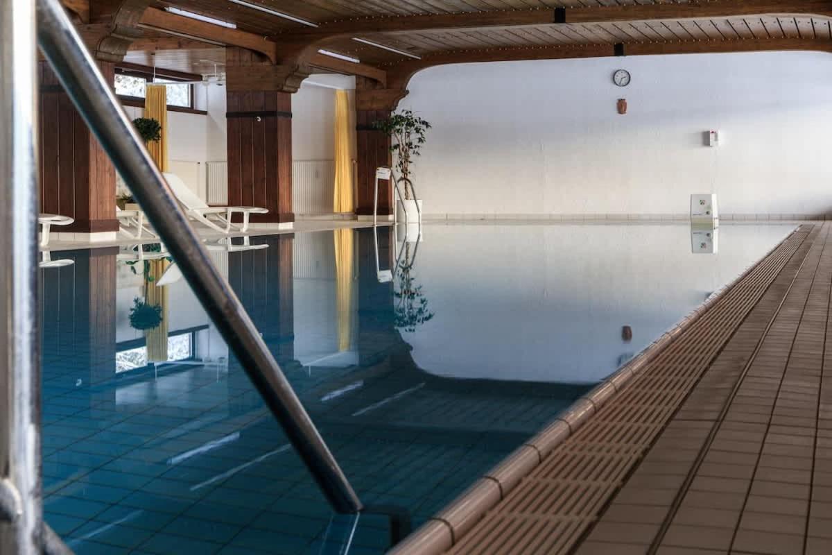Relax-apartment Mit Indoor-pool, Sauna, Massagesessel Und Netflix *