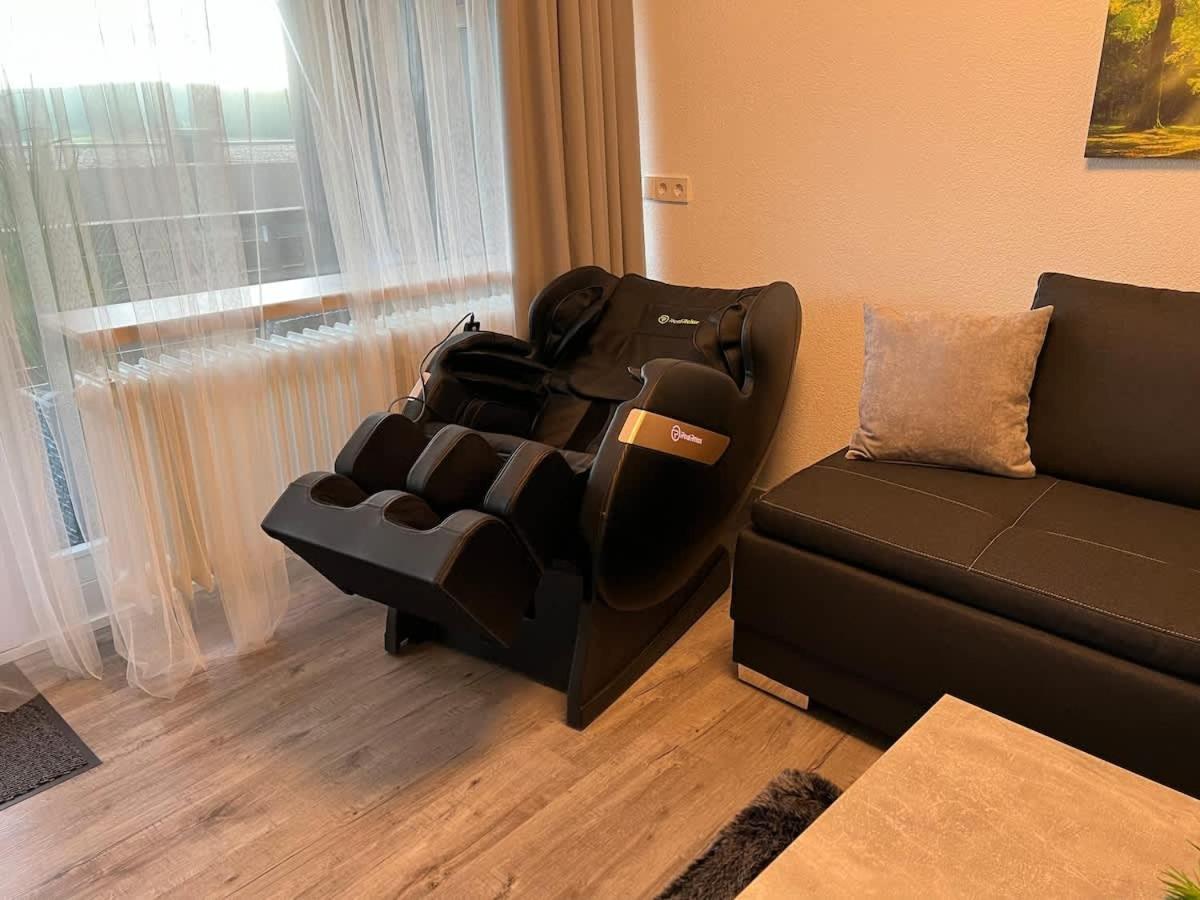 Relax-apartment Mit Indoor-pool, Sauna, Massagesessel Und Netflix Apartment